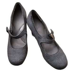 Aerosols High Heels Grey Size 7 1/2